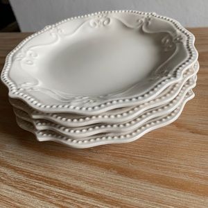 Set of 4 small plates